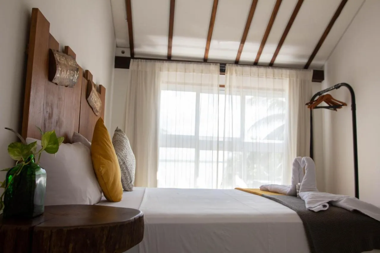 Hostel The Yak Lake House - Hostal Bacalar