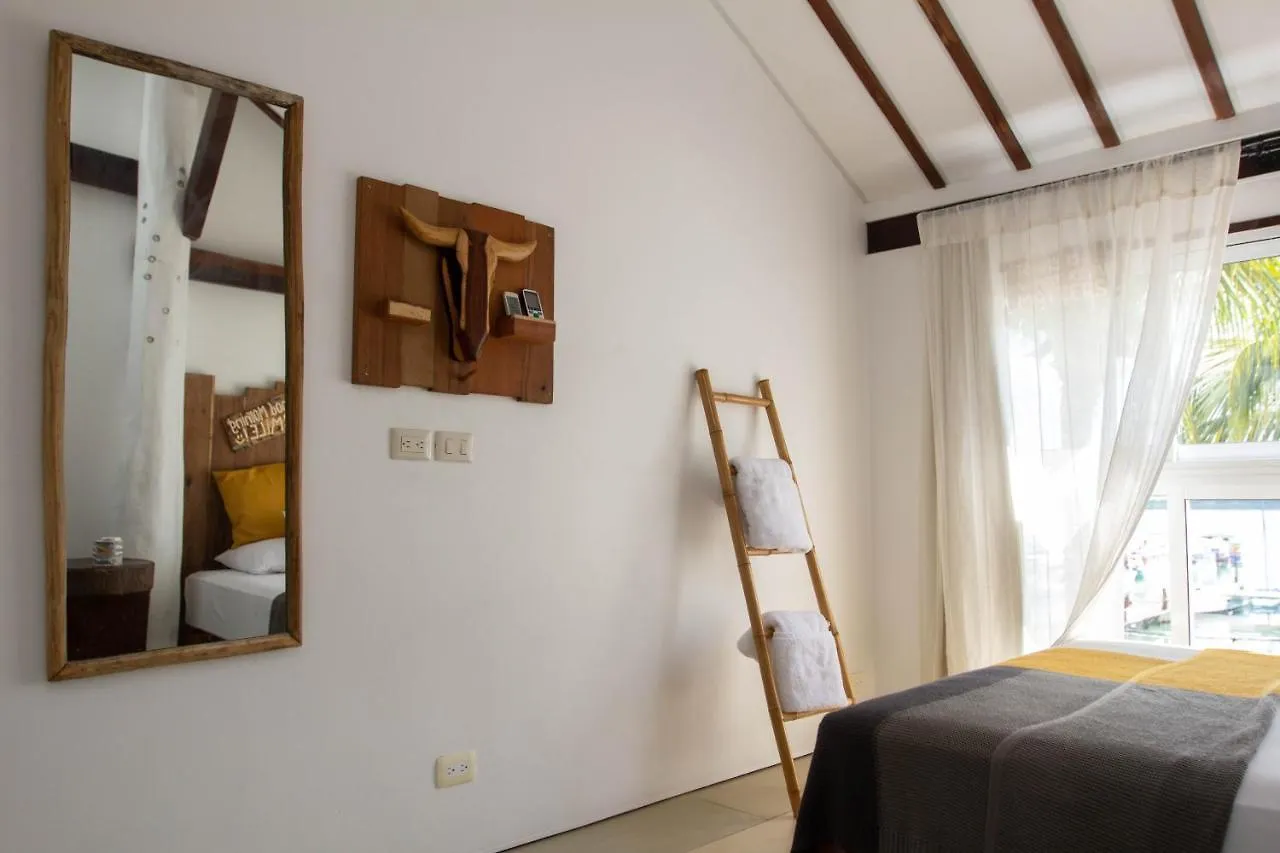 Hostel The Yak Lake House - Hostal Bacalar