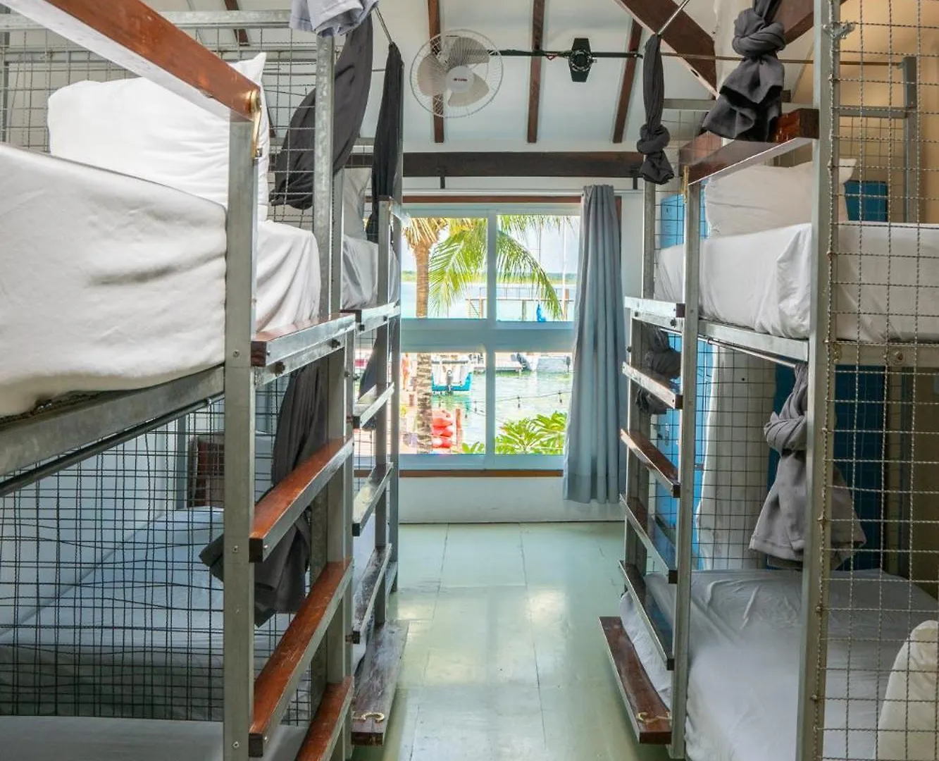The Yak Lake House - Hostal Bacalar 0*,  Mexico