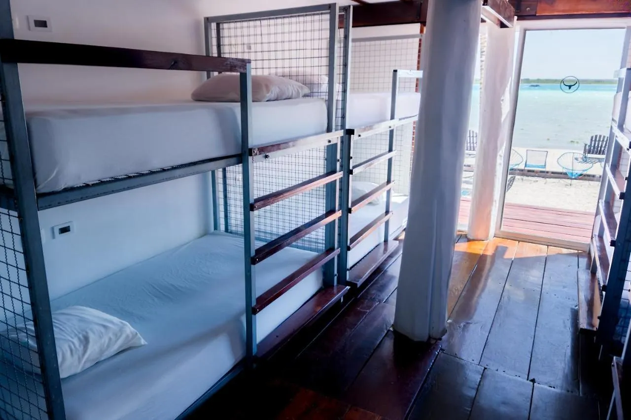 The Yak Lake House - Hostal Bacalar 0*,