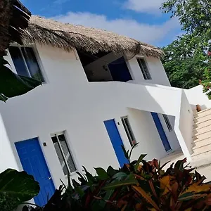 Inn Mykonos, Bacalar