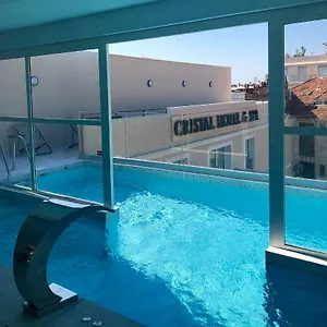 cristal.fr-provencehotel.com/